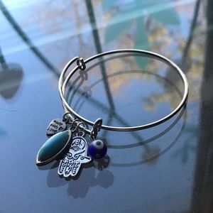 💕2 for 10$💕 Charm bangle bracelet